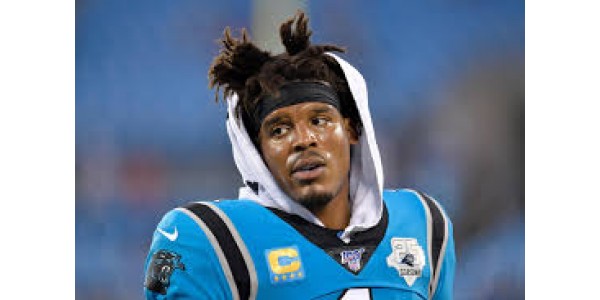 Cam Newton signe un contrat d'un an avec les New England Patriots